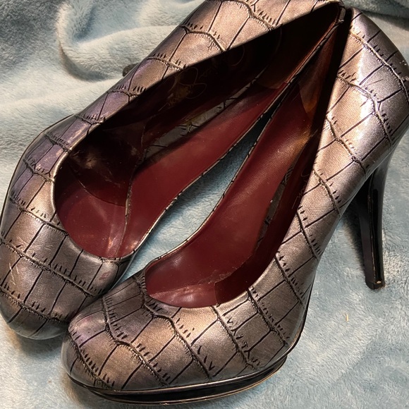 Jessica Simpson Silver Heels - Picture 8 of 16